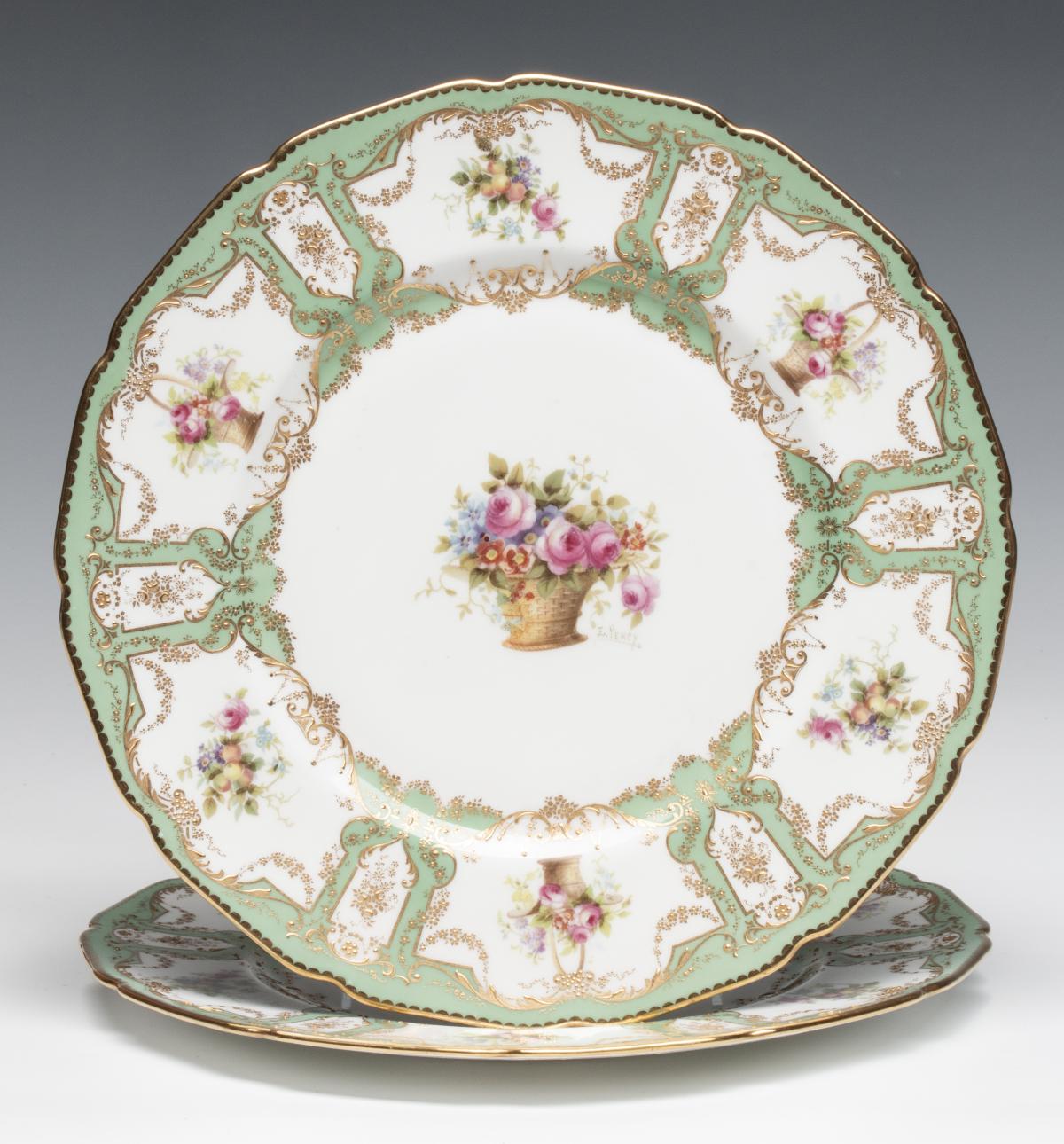 SERVICE PLATES BY ROYAL DOULTON AND ROYAL WORCESTER