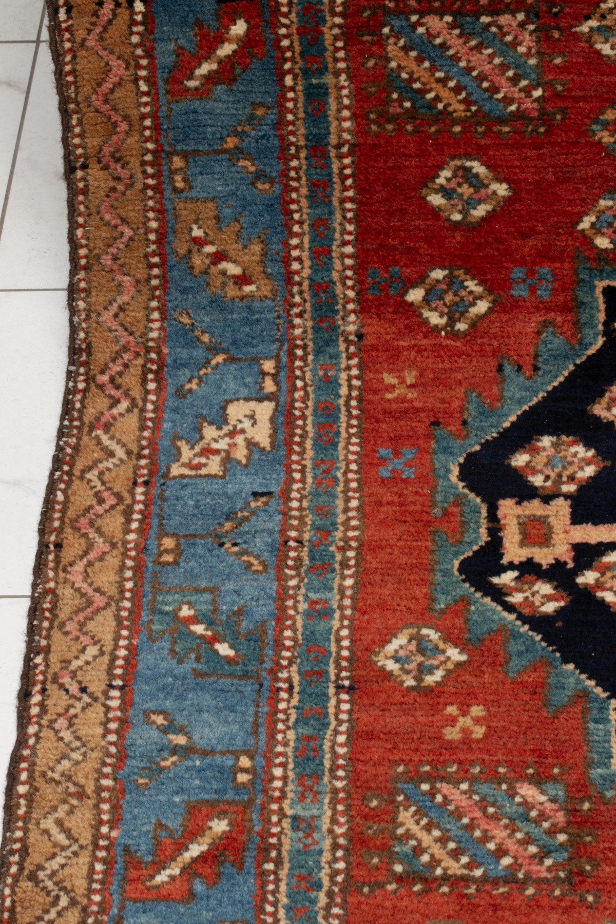 A GOOD EARLY 20C PERSIAN HAMADAN WIDE HANDMADE RUNNER