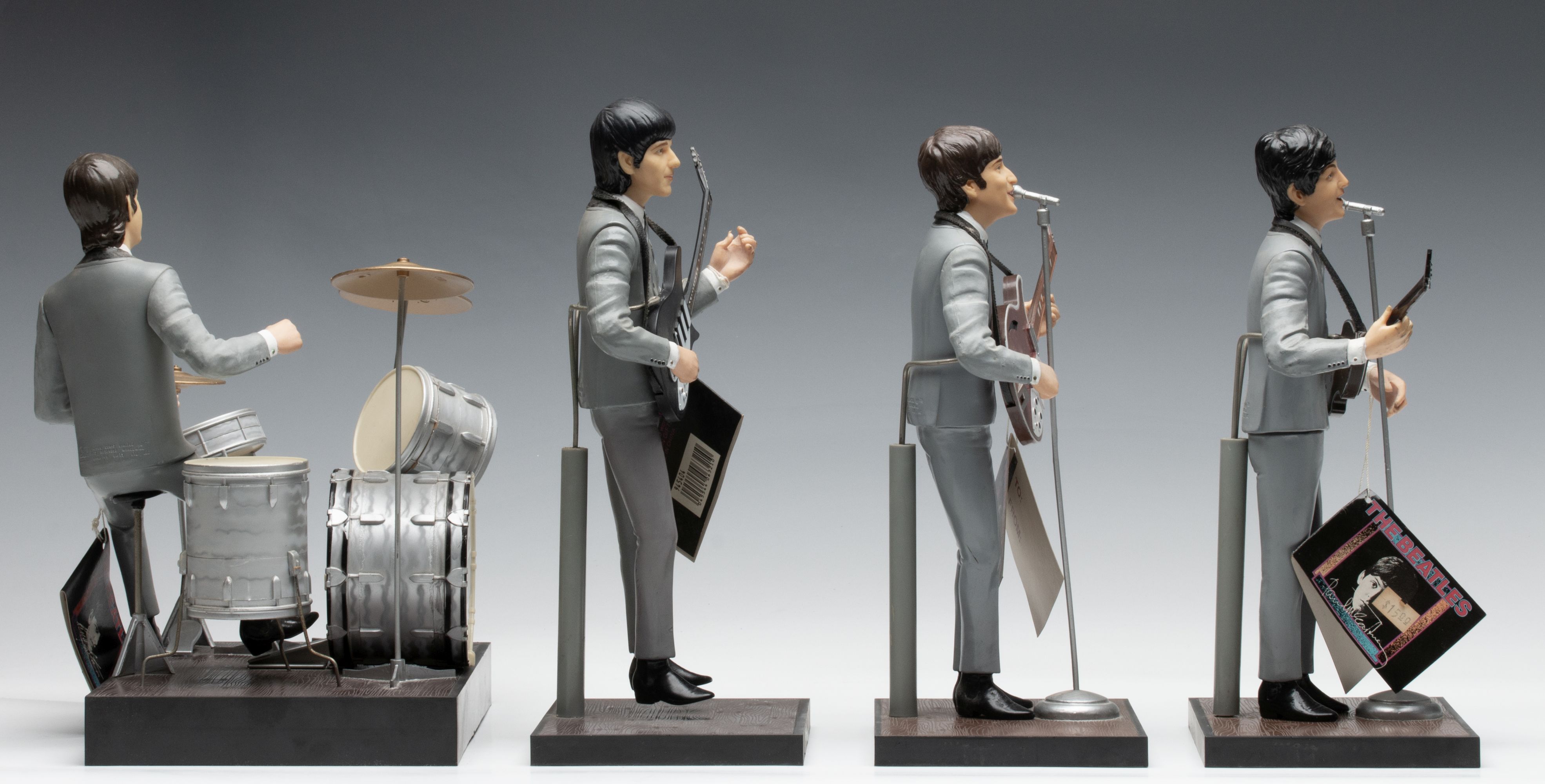 A COLLECTION OF CONTEMPORARY BEATLES COLLECTIBLES