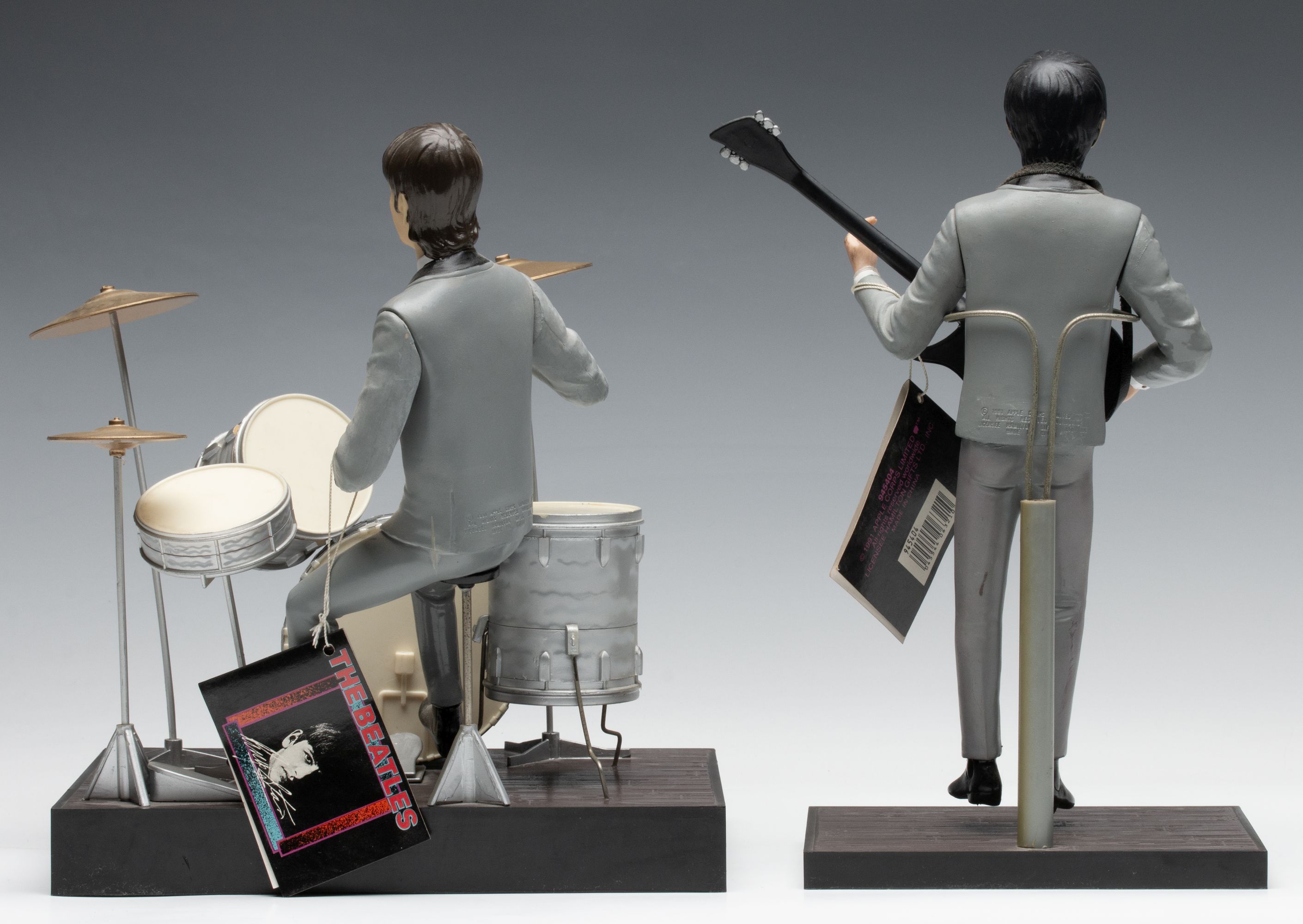 A COLLECTION OF CONTEMPORARY BEATLES COLLECTIBLES