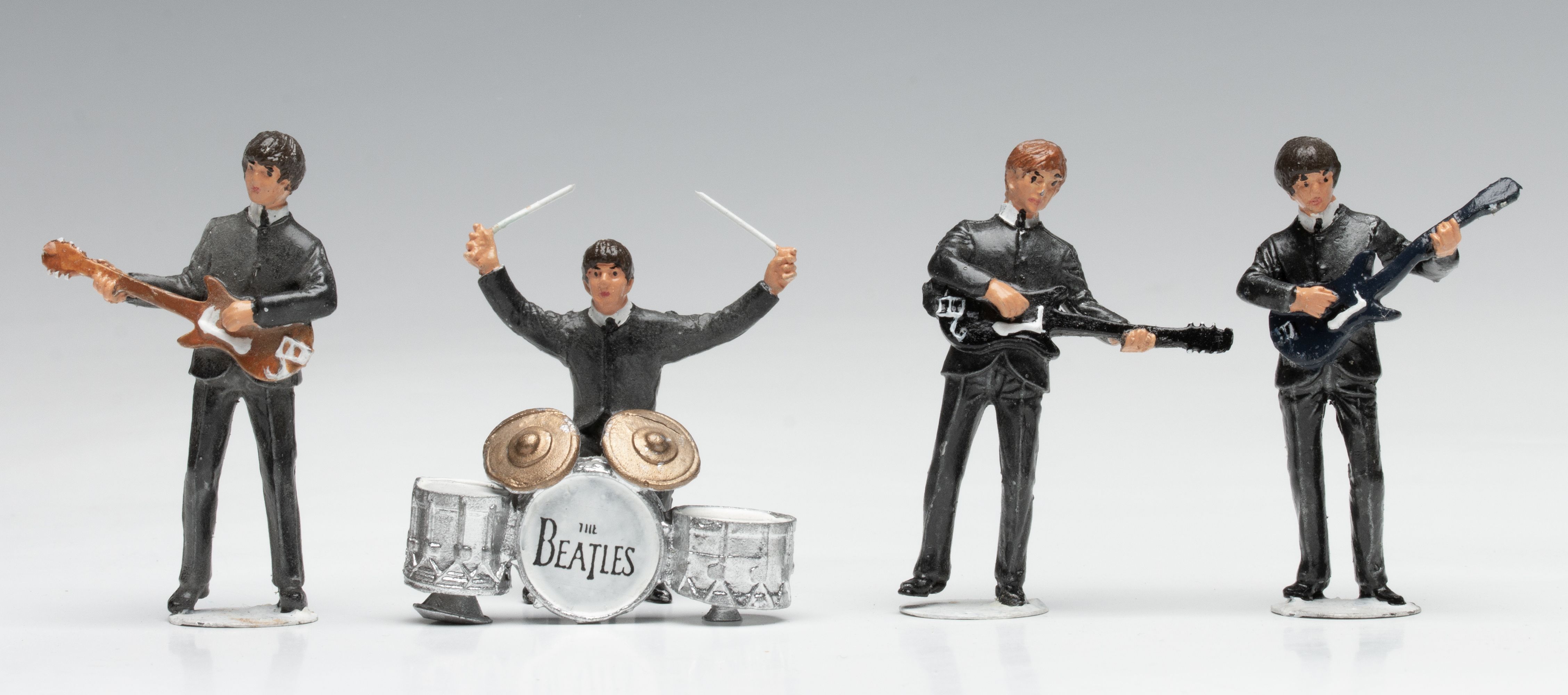 A COLLECTION OF CONTEMPORARY BEATLES COLLECTIBLES