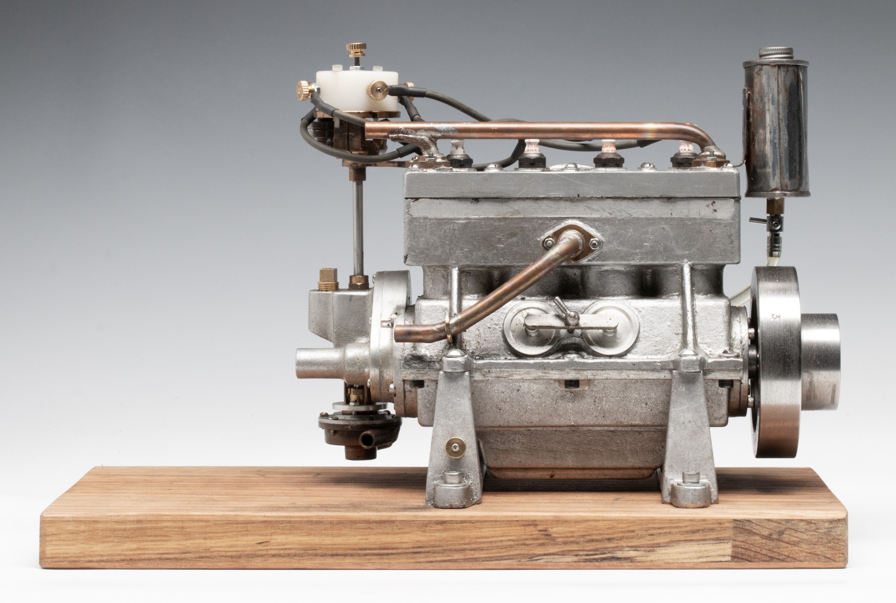 A FOUR CYLINDER MODEL GAS ENGINE BY ELMER WALL CHICAGO