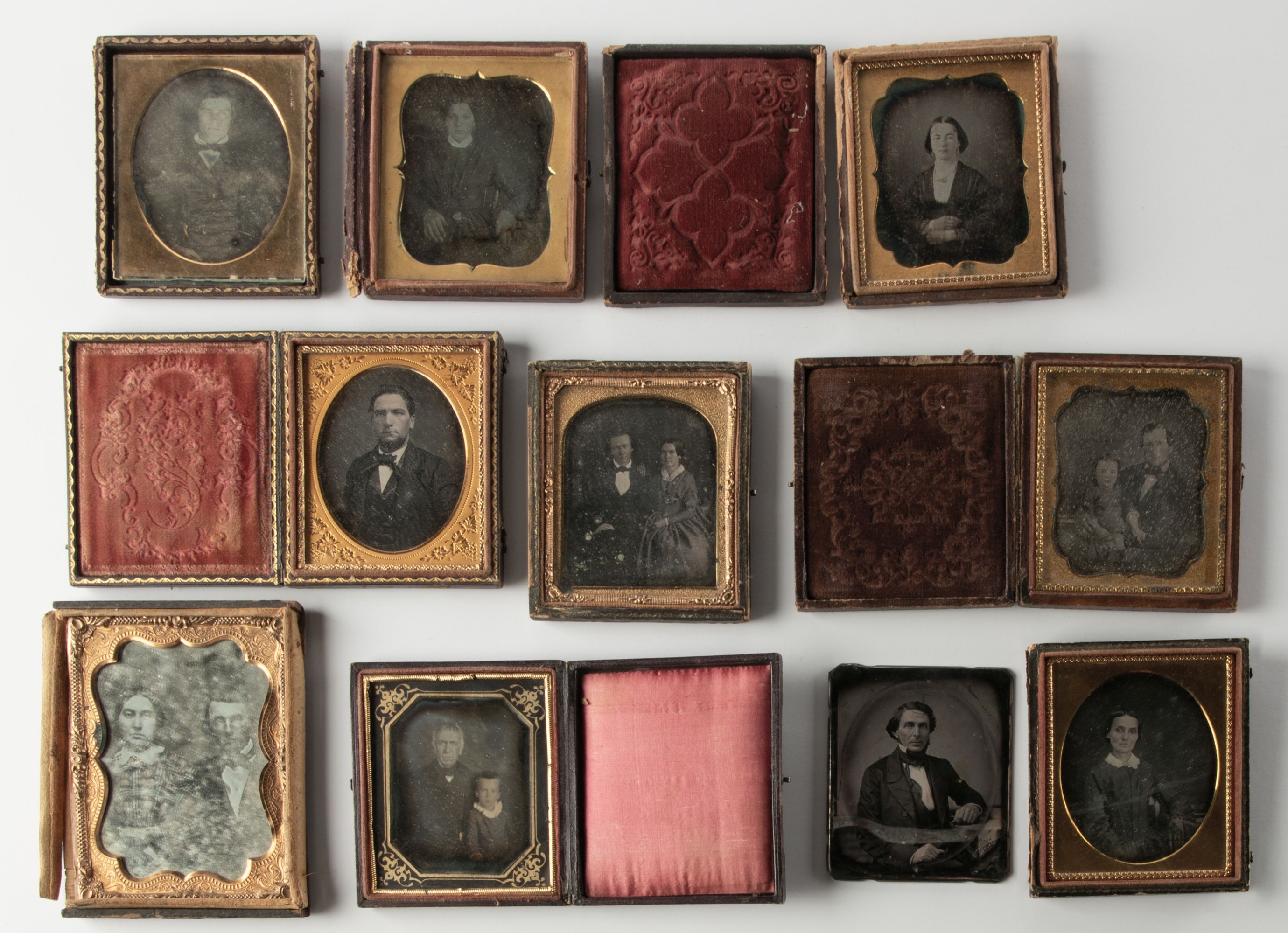 A COLLECTION OF TEN DAGUERREOTYPE IMAGES