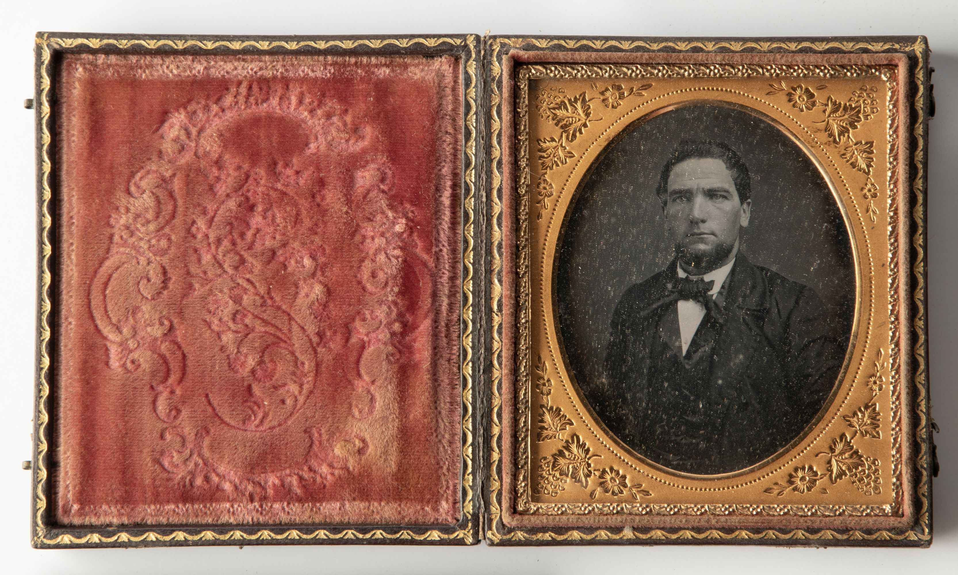 A COLLECTION OF TEN DAGUERREOTYPE IMAGES