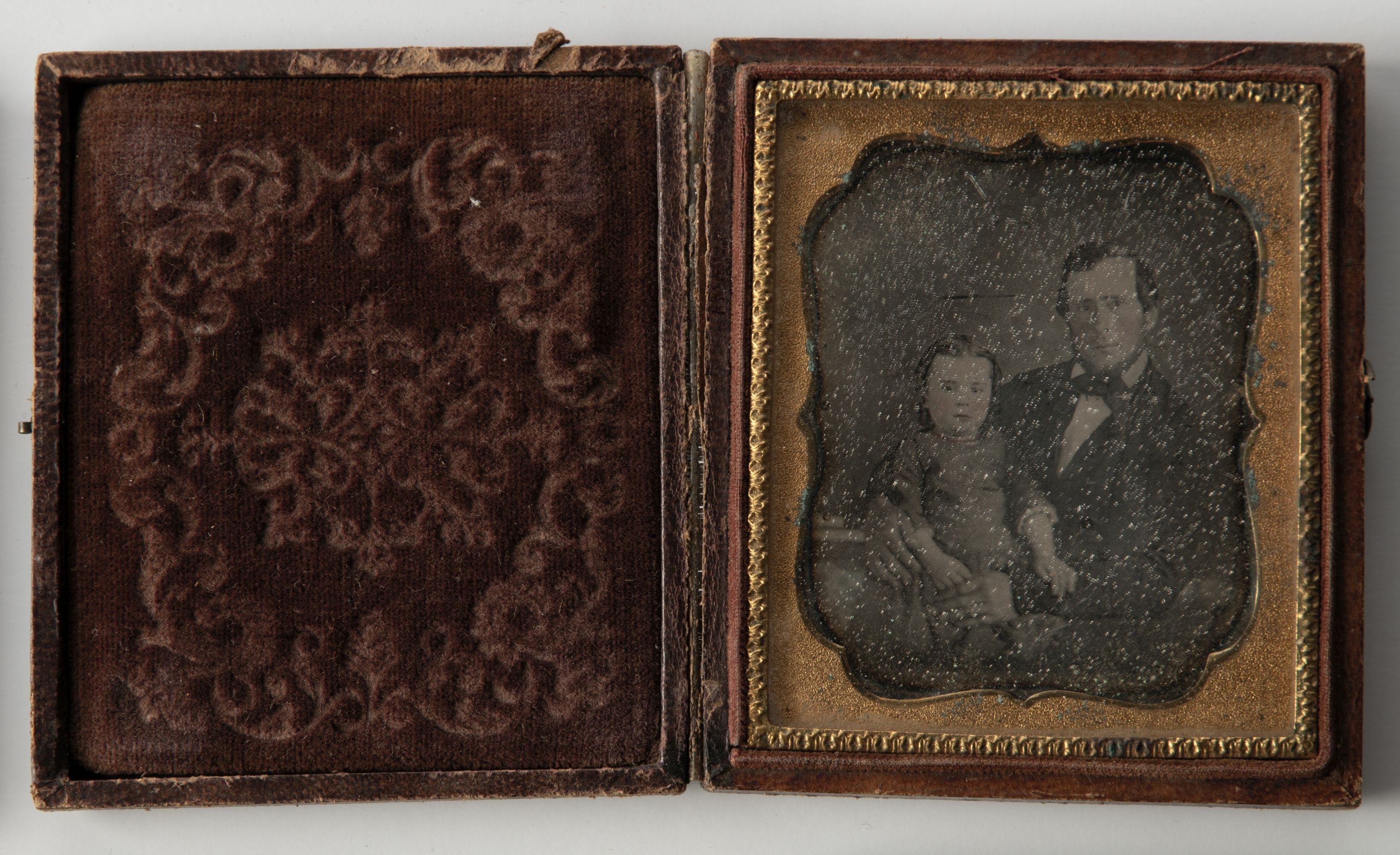 A COLLECTION OF TEN DAGUERREOTYPE IMAGES