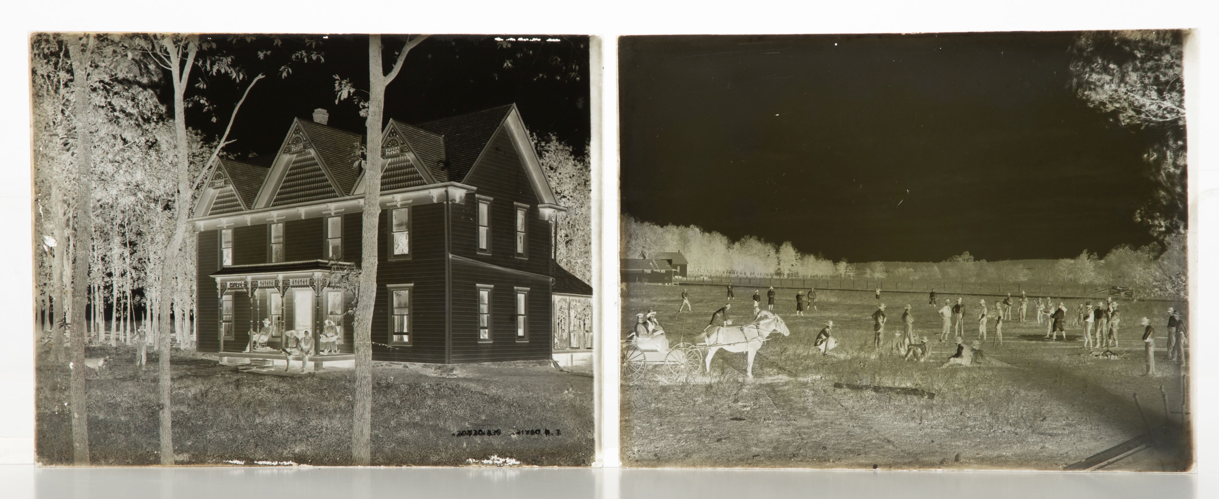 A 19C GLASS PLATE NEGATIVE PICTURING A BASEBALL GAME