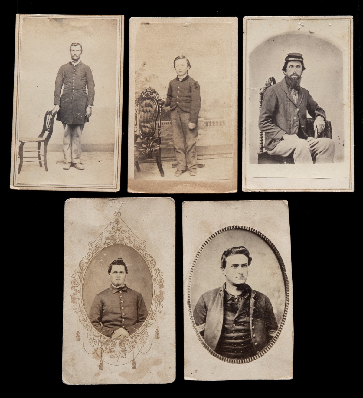 FOUR CDV IMAGES OF CIVIL WAR SOLDIERS, TWO W/TAX STAMPS