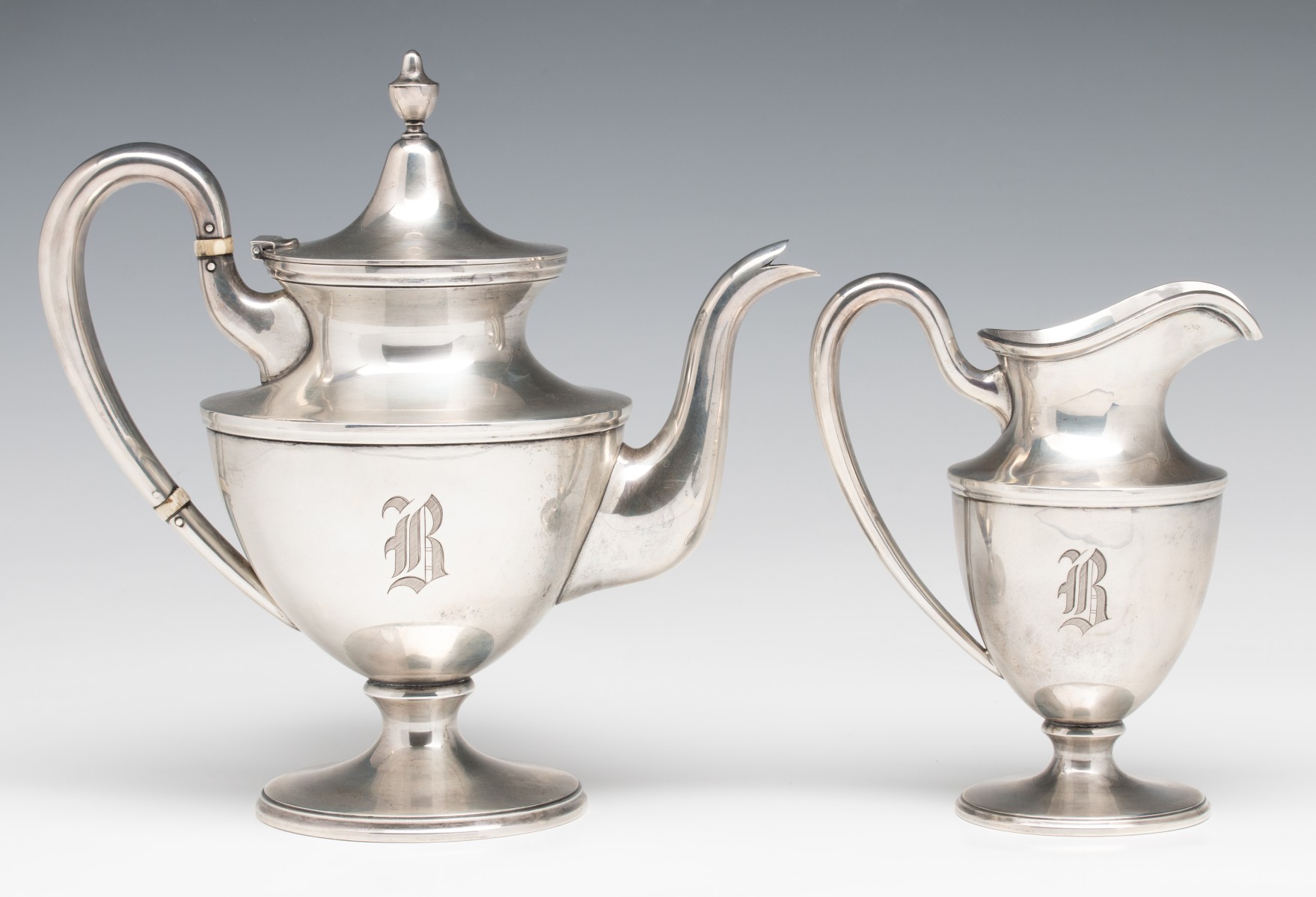 A STEIFF FIVE PIECE STERLING TEA AND COFFEE SERVICE