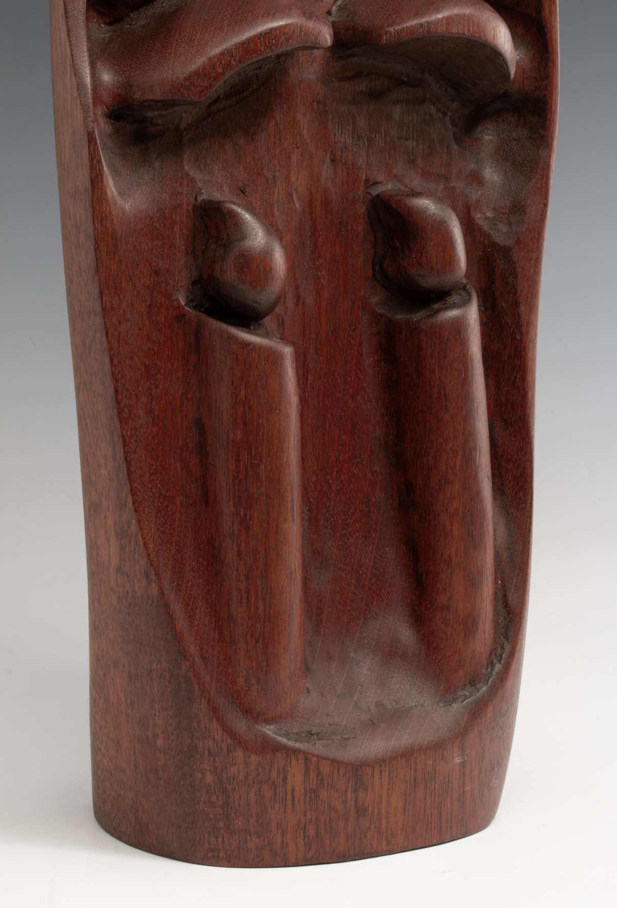 ADOLPH KLUGMAN ( 1924-2011) CARVED WOOD SCULPTURE