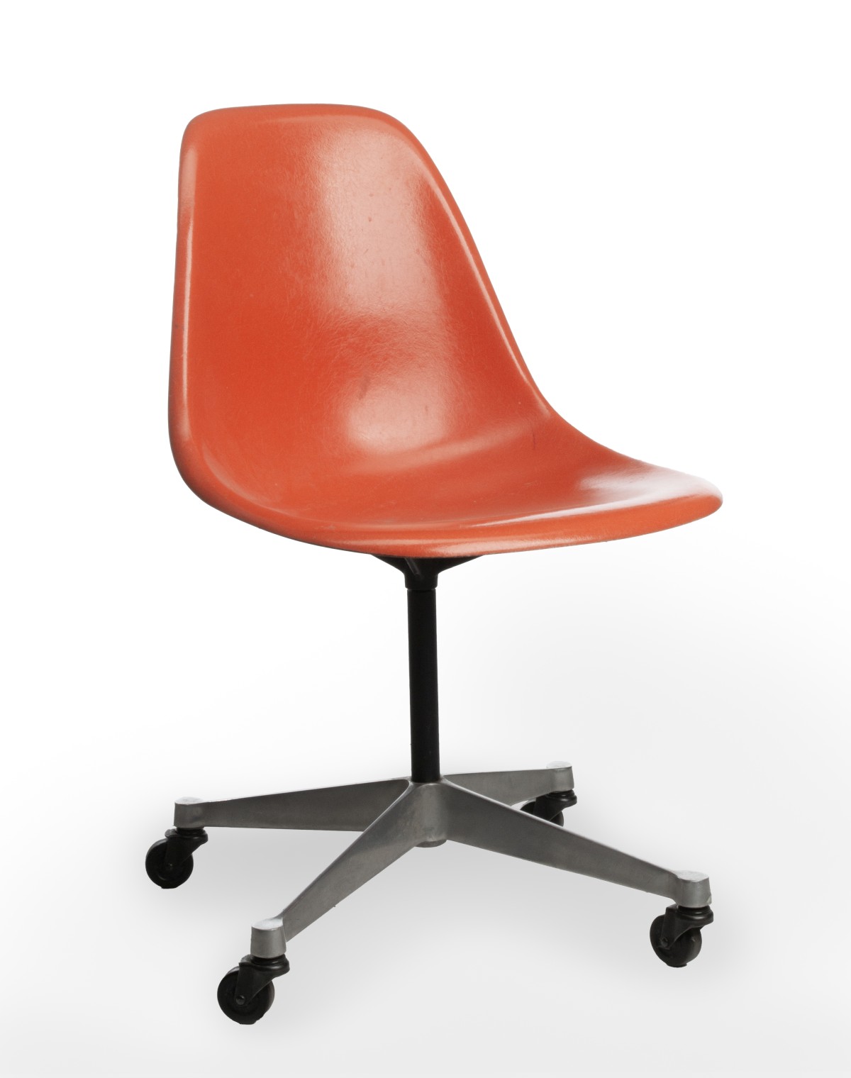 CHARLES AND RAY EAMES SHELL CHAIR FOR HERMAN MILLER