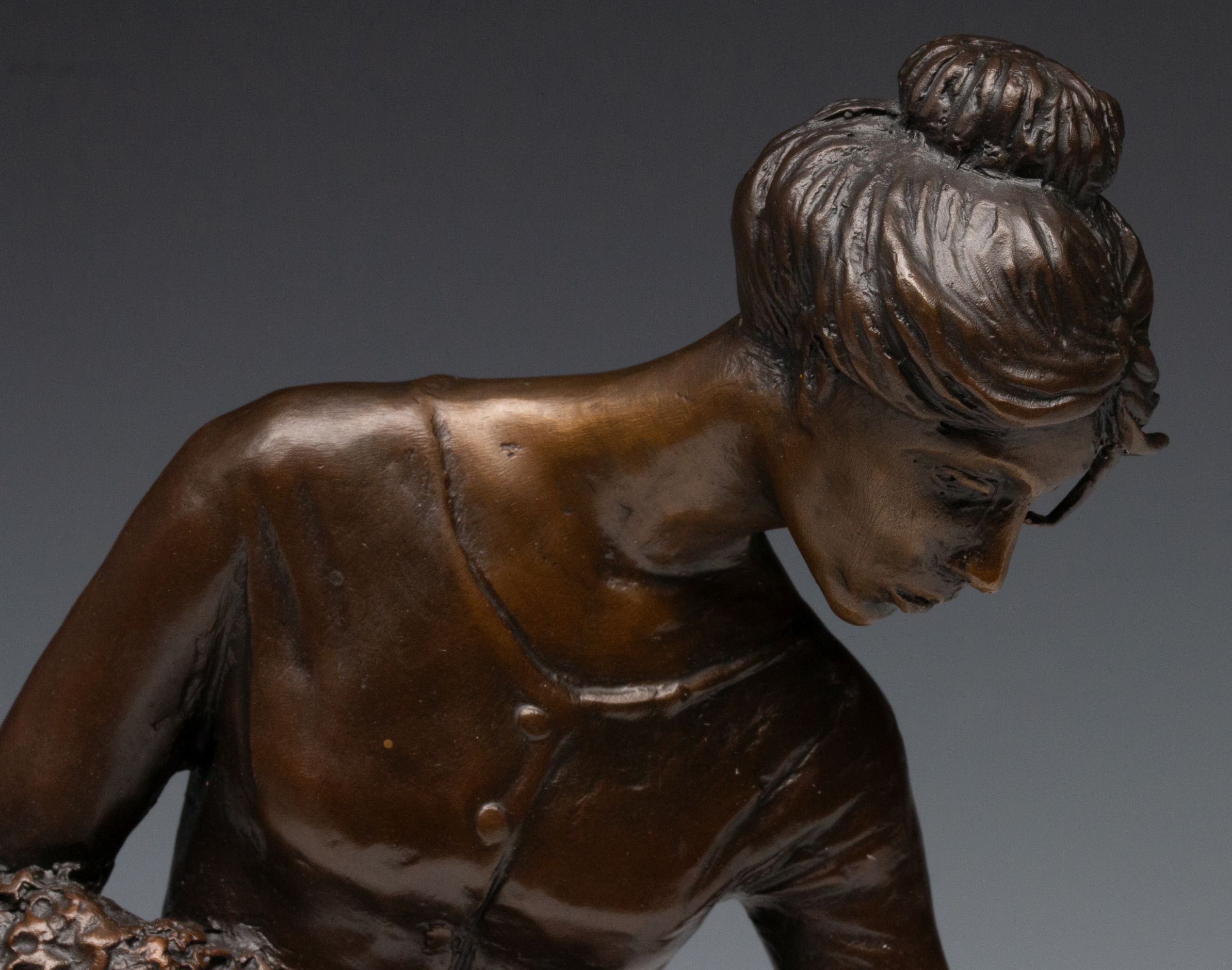 JO SAYLORS (1932-2018) PATINATED BRONZE SCULPTURE