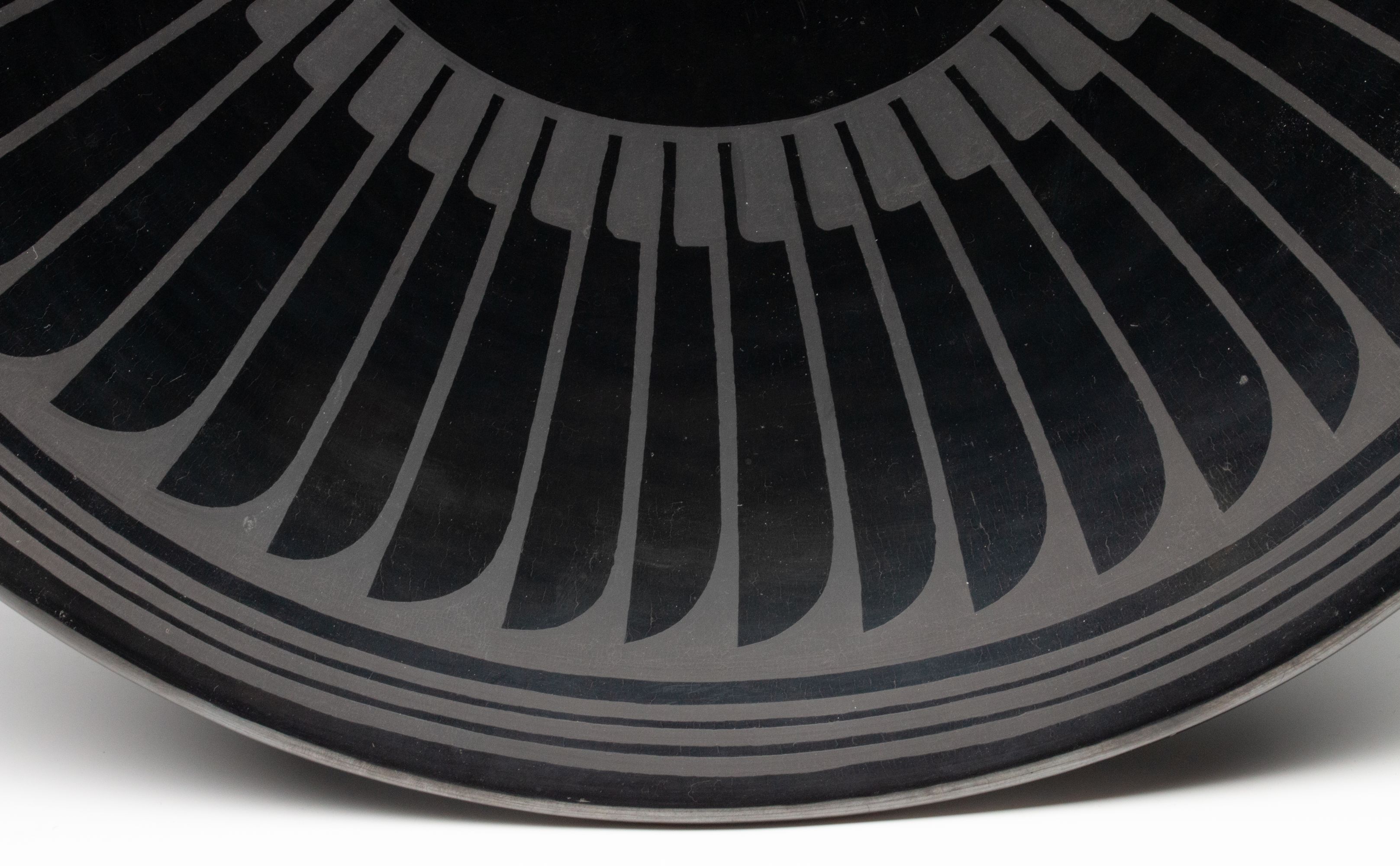 MARIA MARTINEZ (1887-1980) POLISHED PLATE WITH FEATHERS