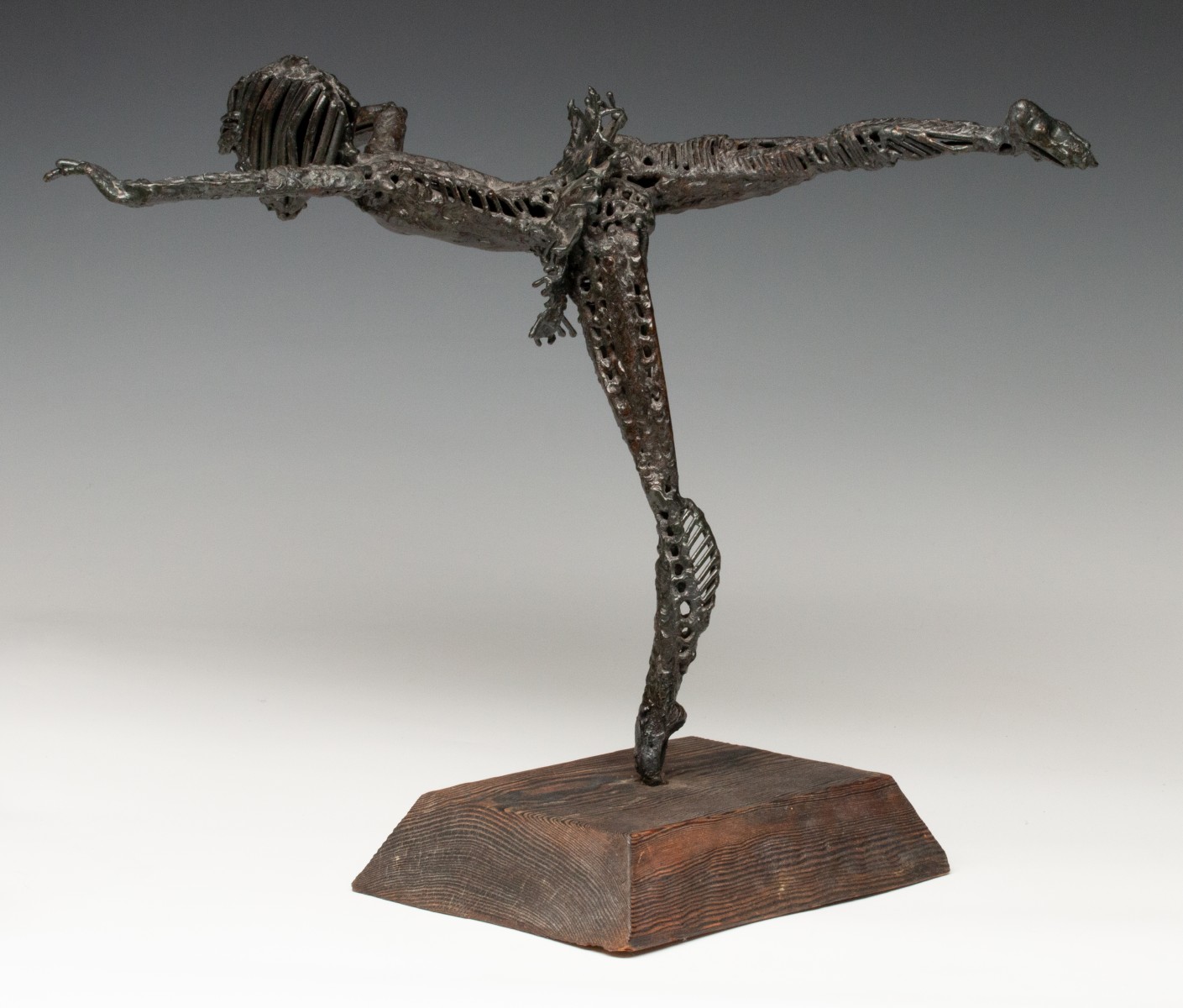 TOM RUNNELS AND CARMEN GUAY 20TH CENTURY SCULPTURE