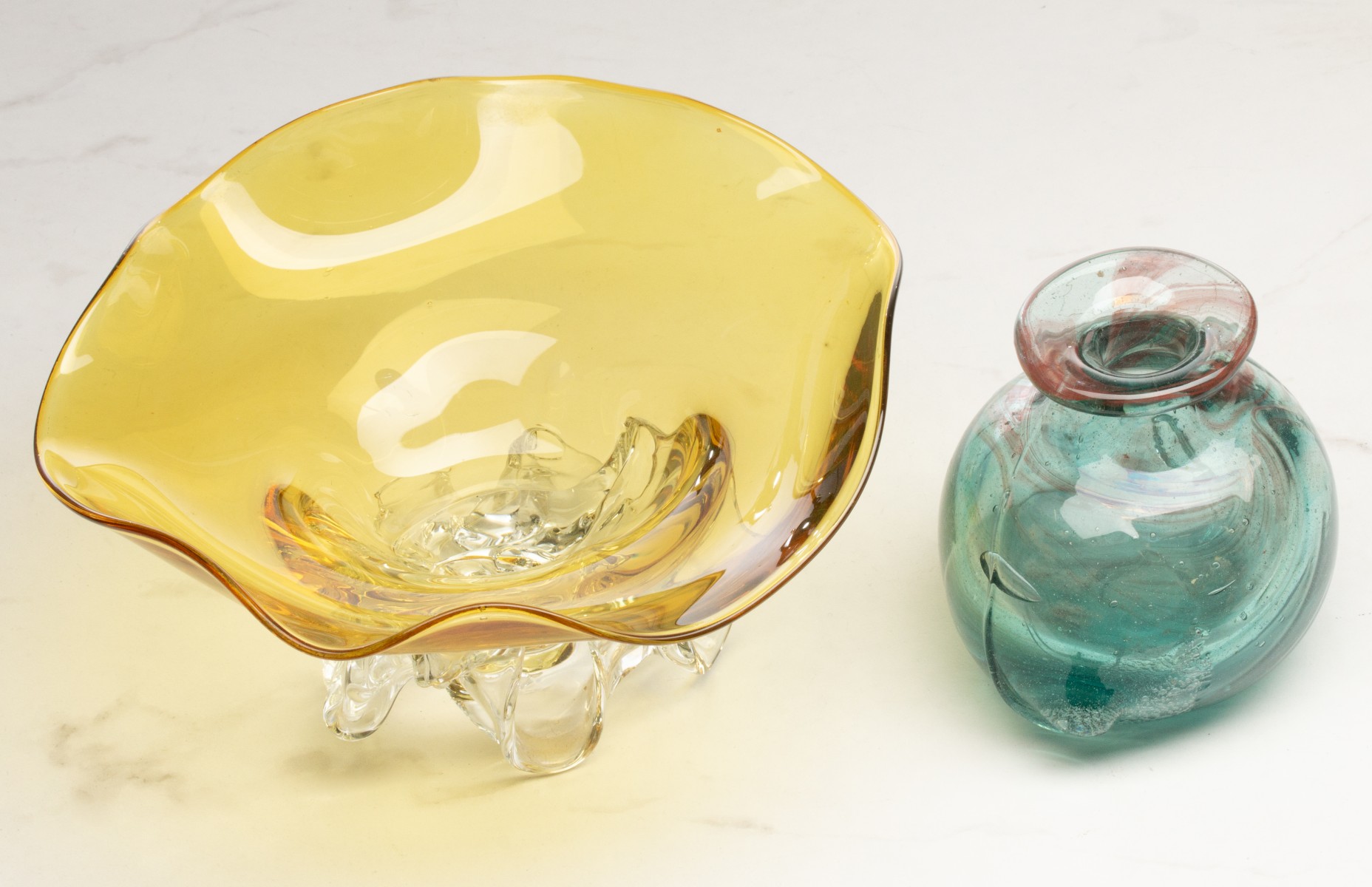 TOM McGLAUCHLIN AND FREDERICK WARREN STUDIO GLASS
