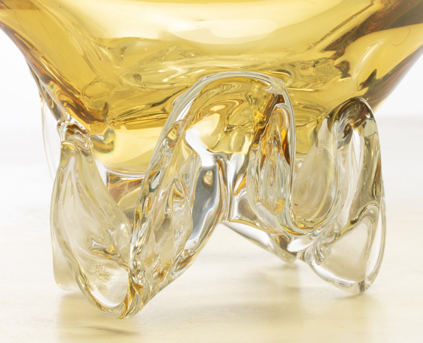 TOM McGLAUCHLIN AND FREDERICK WARREN STUDIO GLASS