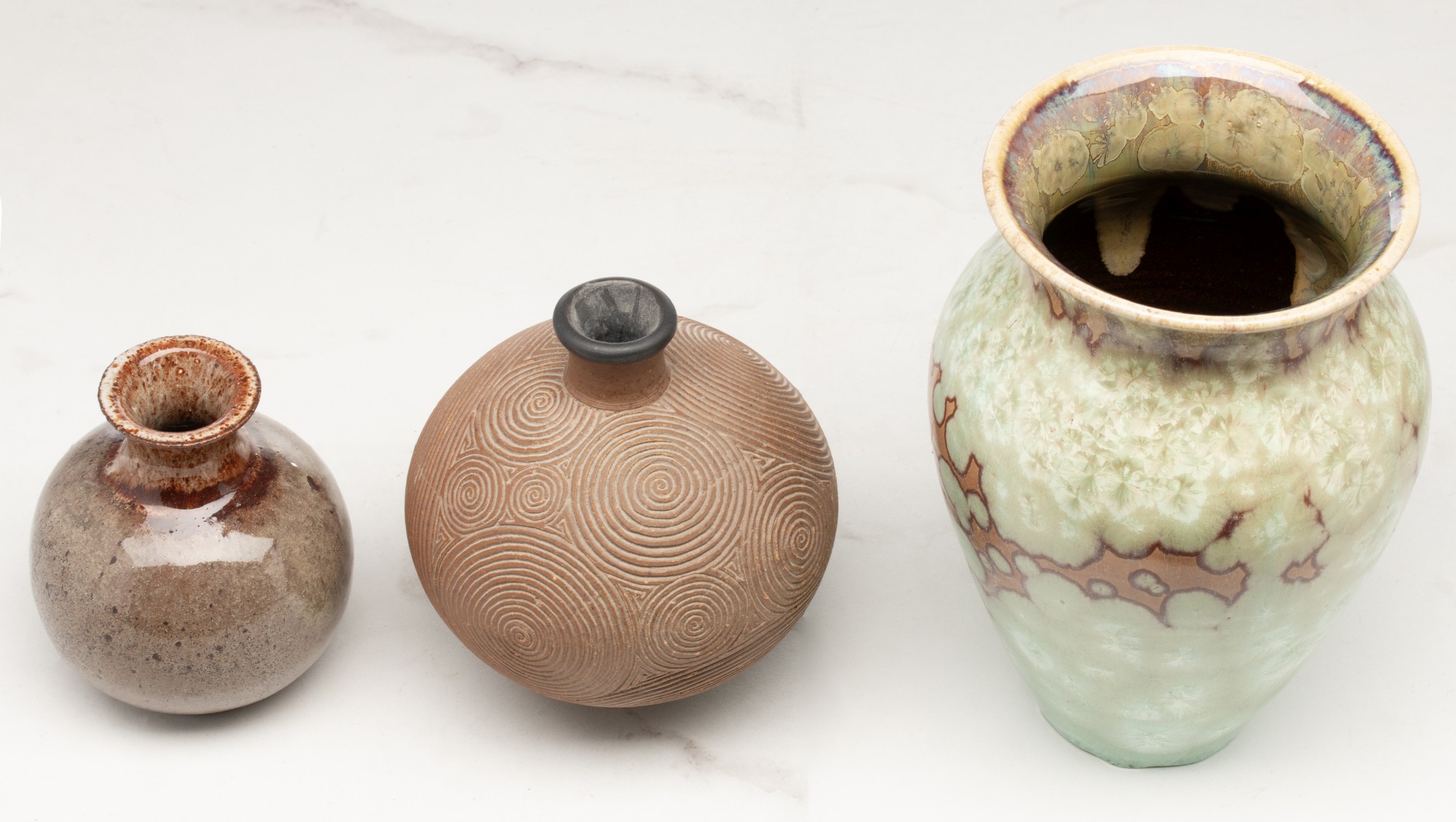 A COLLECTION OF 20C. AMERICAN STUDIO POTTERY