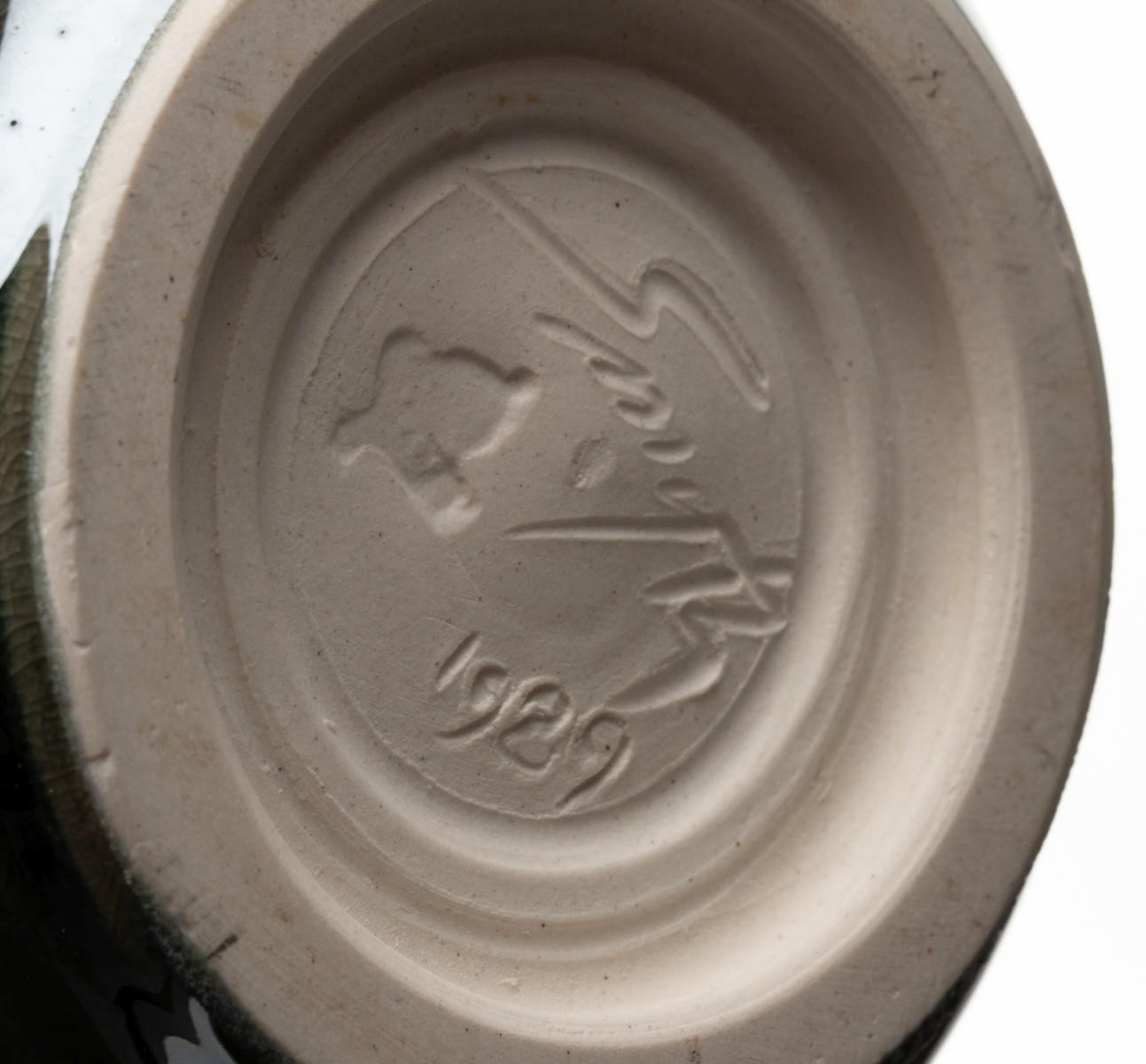 A COLLECTION OF 20C. AMERICAN STUDIO POTTERY