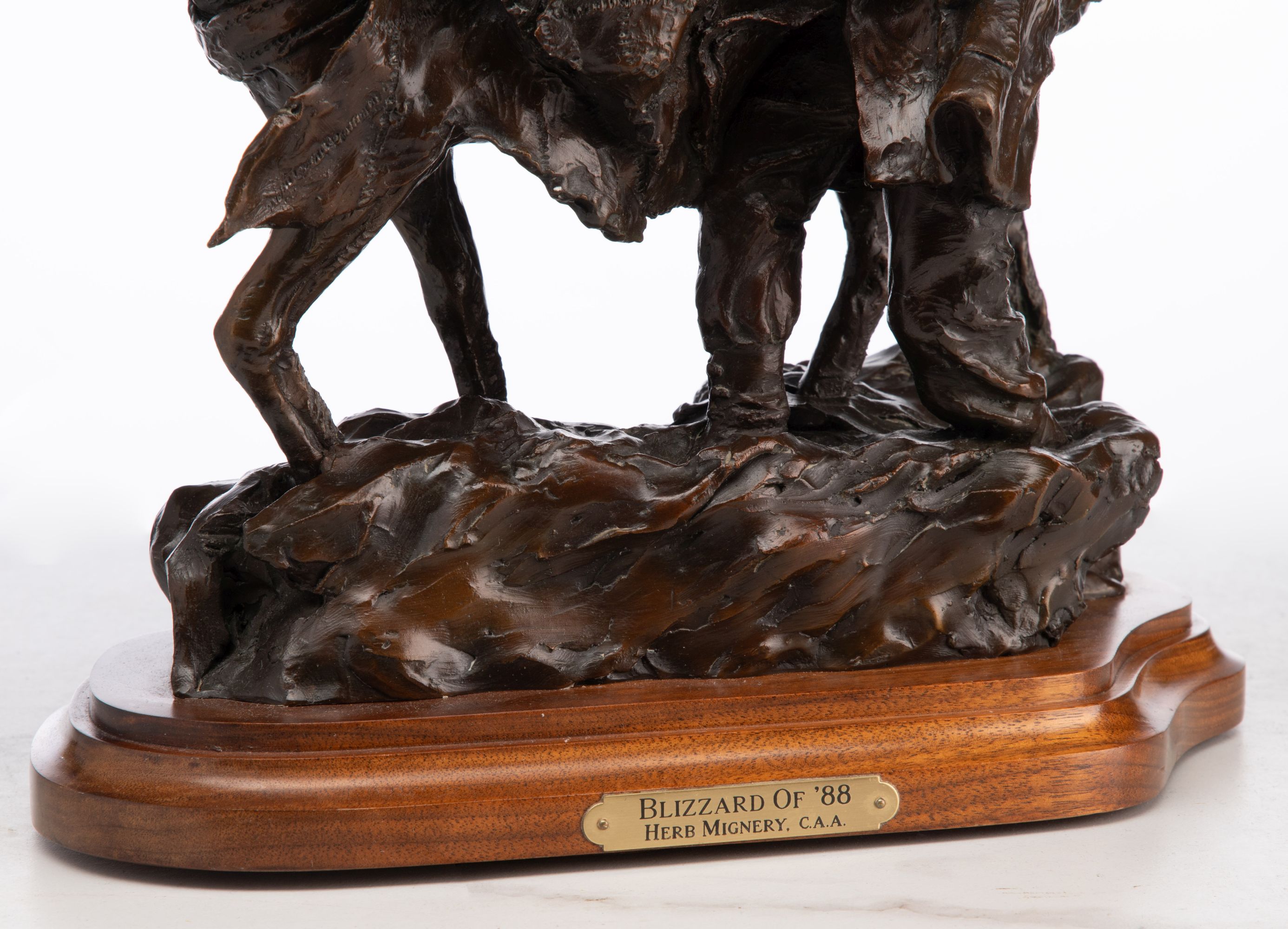 HERB MIGNERY (BORN 1937) BRONZE SCULPTURE