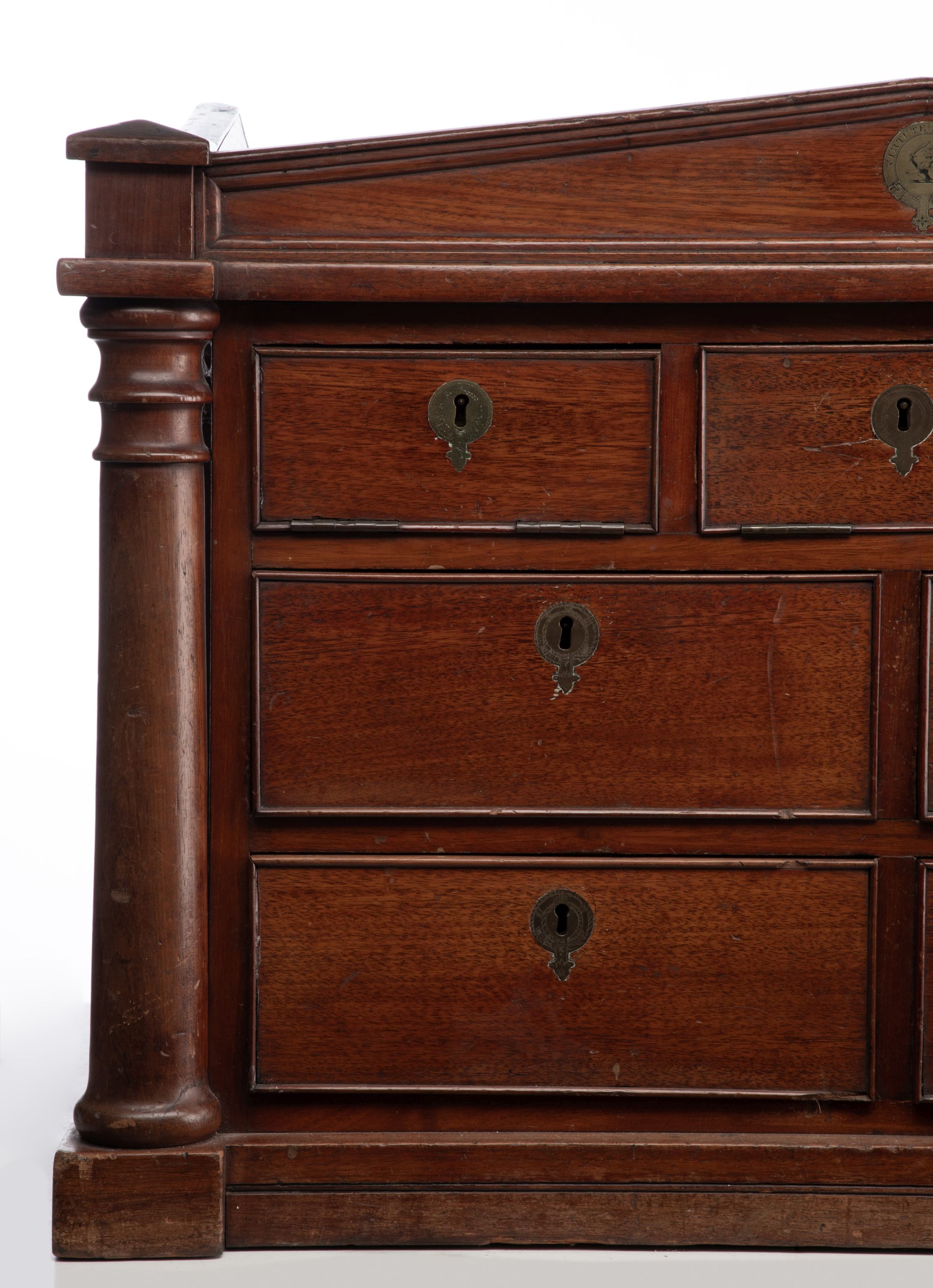 A FINE RARE 1859 FETTERESSO CASTLE SCOTTISH COIN CHEST