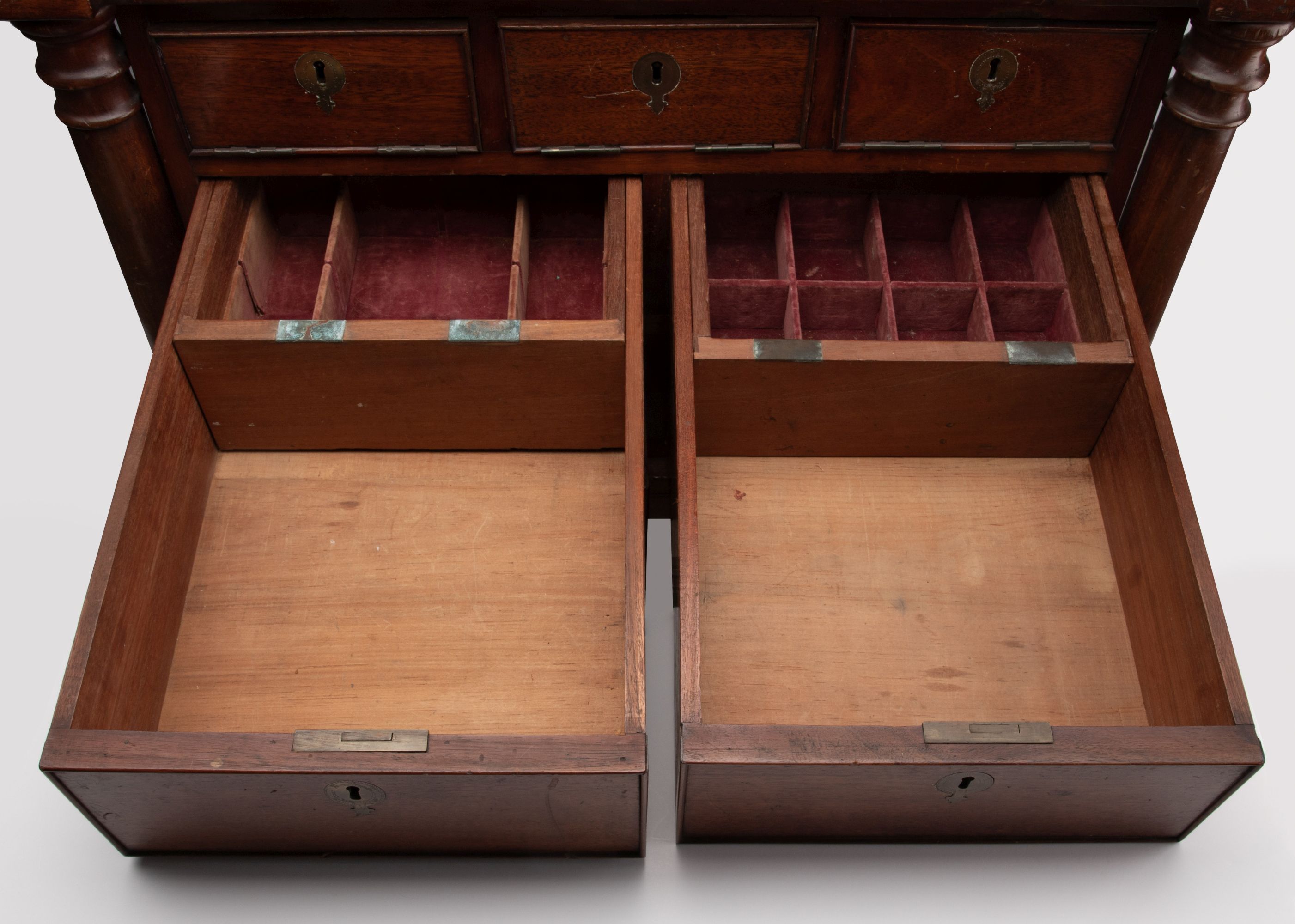 A FINE RARE 1859 FETTERESSO CASTLE SCOTTISH COIN CHEST