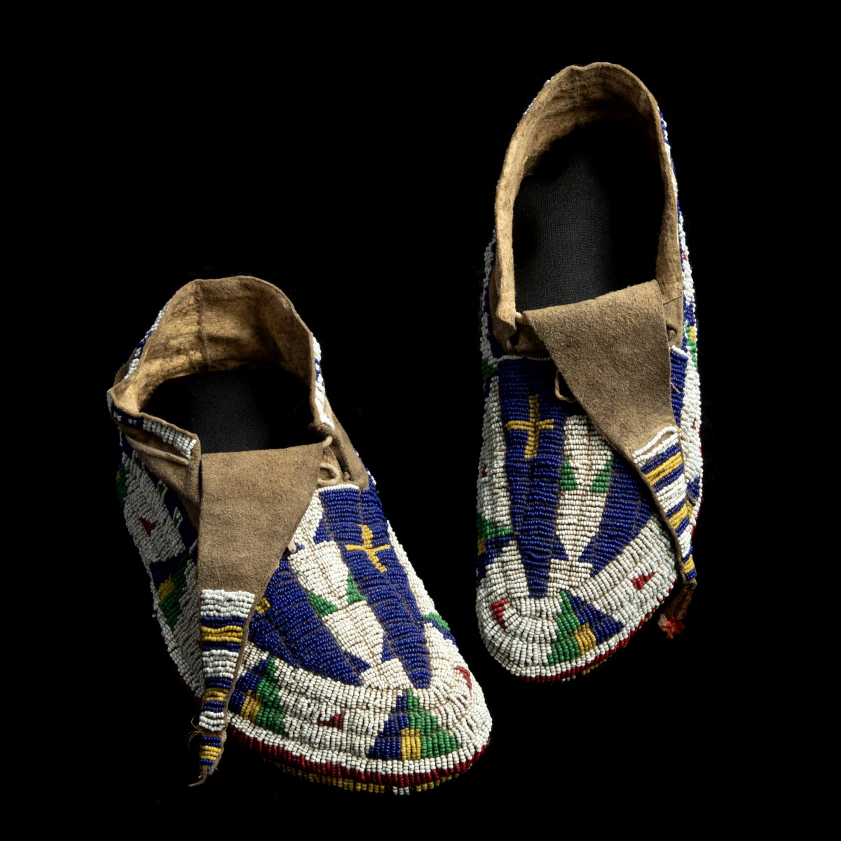 OUTSTANDING FULLY BEADED LAKOTA MOCCASINS CIRCA 1890