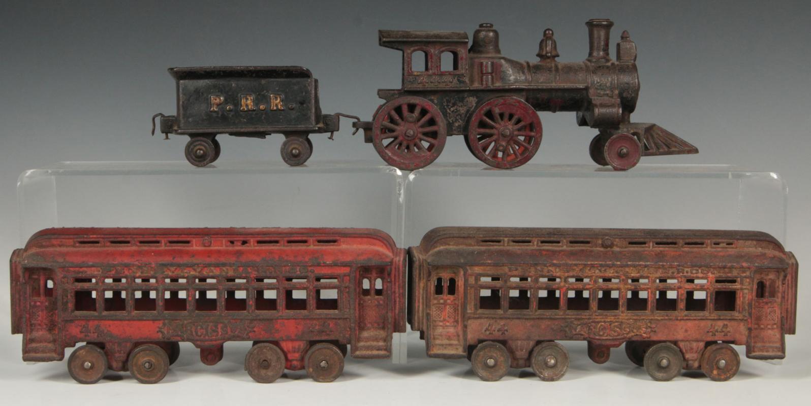 HUBLEY CAST IRON FLOOR TRAIN '444' CIRCA 1906