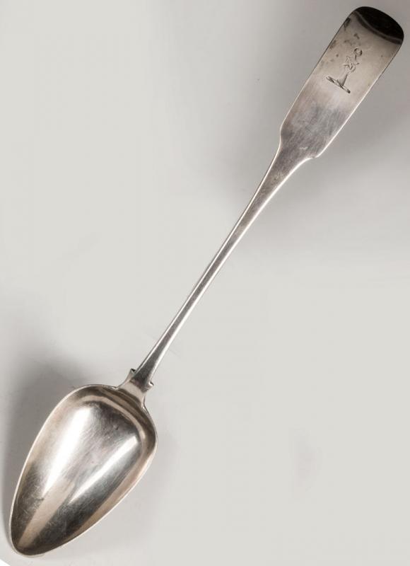 AN 1807 HENDERSON FAMILY IRISH STERLING STUFFING SPOON