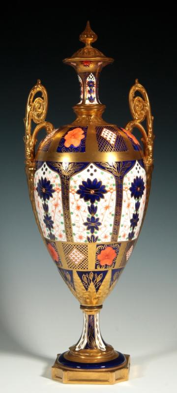 A 17-INCH ROYAL CROWN DERBY BOLTED PORCELAIN URN