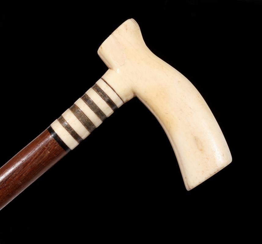 C. 1900 MARINE IVORY, HORN AND BONE HANDLE CANE