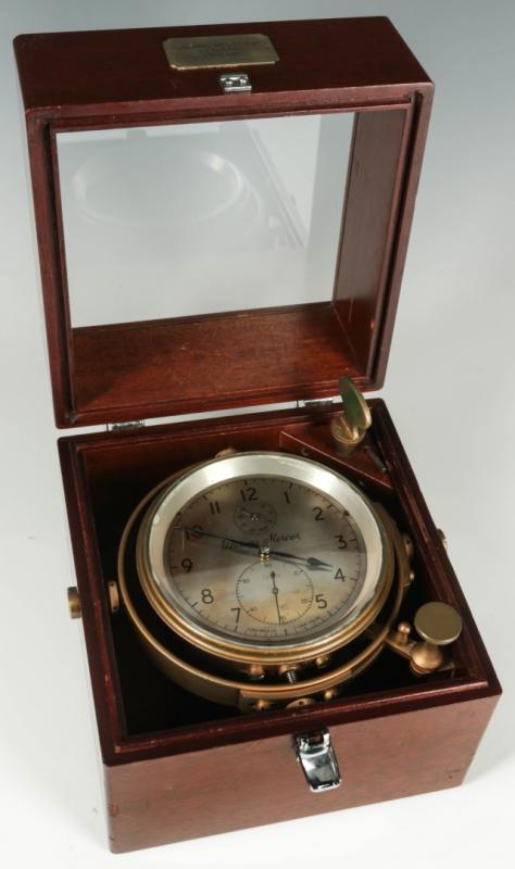 A THOMAS MERCER BOXED SHIP'S CHRONOMETER 