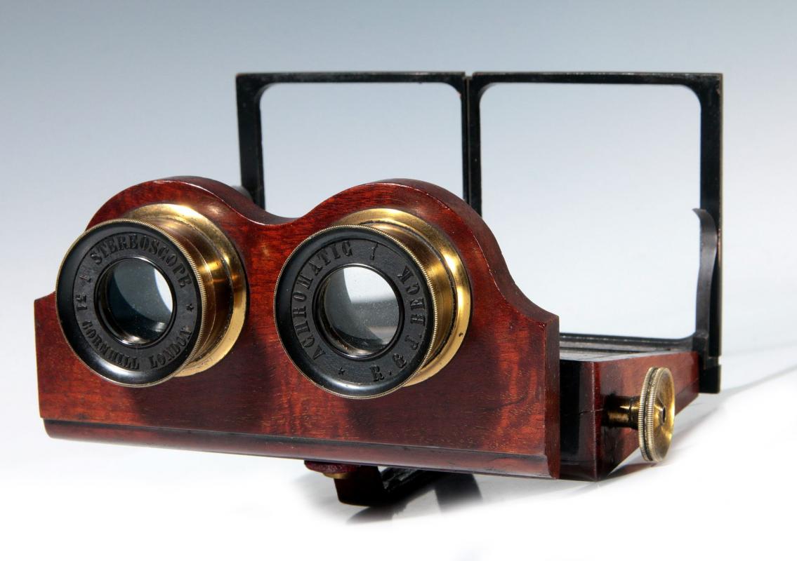 A 19THC. R. G. J BECK ACHROMATIC STEREOSCOPE