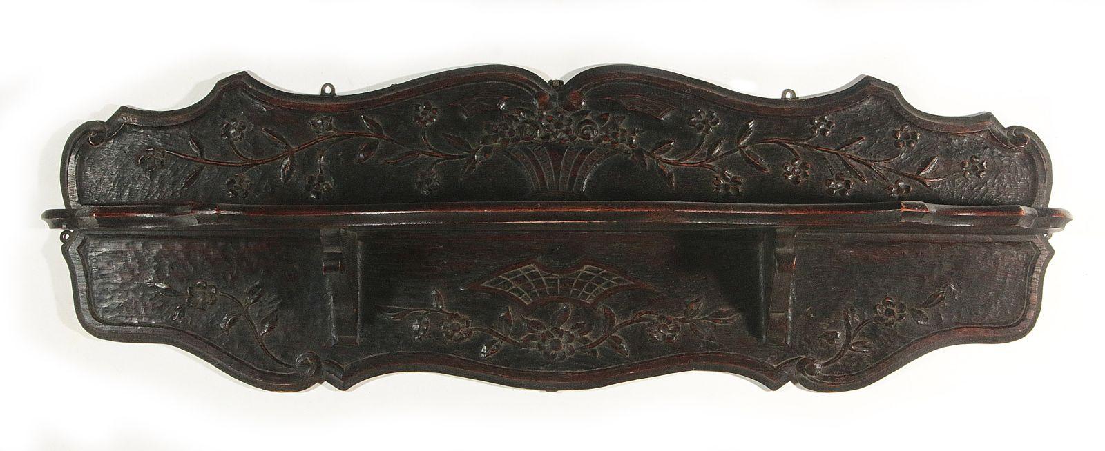 A NICE 19TH C. CONTINENTAL CARVED FUMED OAK SHELF