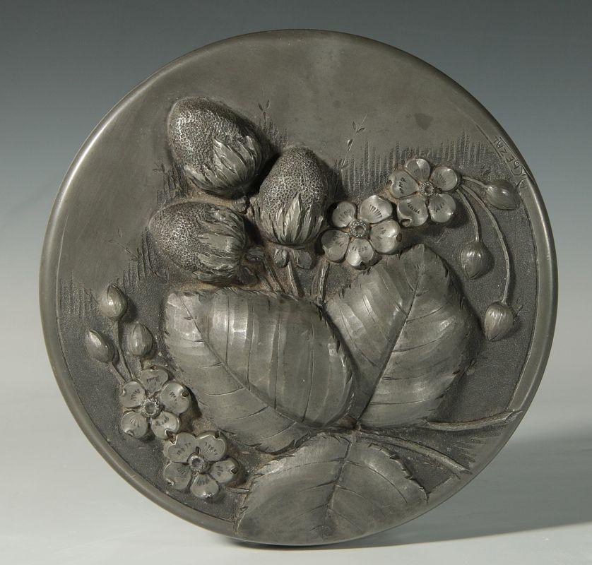 AN IMPRESSIVE REPOUSSÉ PEWTER BOX SIGNED A. CHEZAL