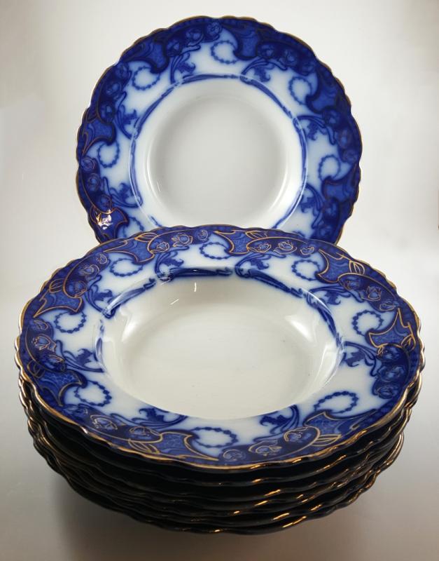 SET OF EIGHT DELAMERE FLOW BLUE BOWLS