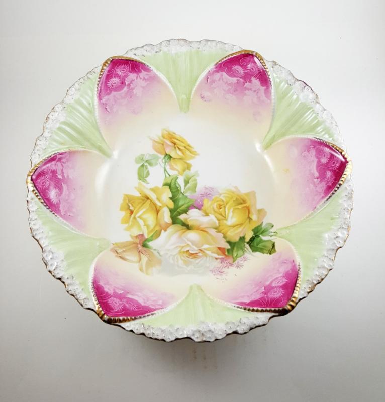 A CIRCA 1900 GERMAN PORCELAIN BOWL ATTR RS PRUSSIA