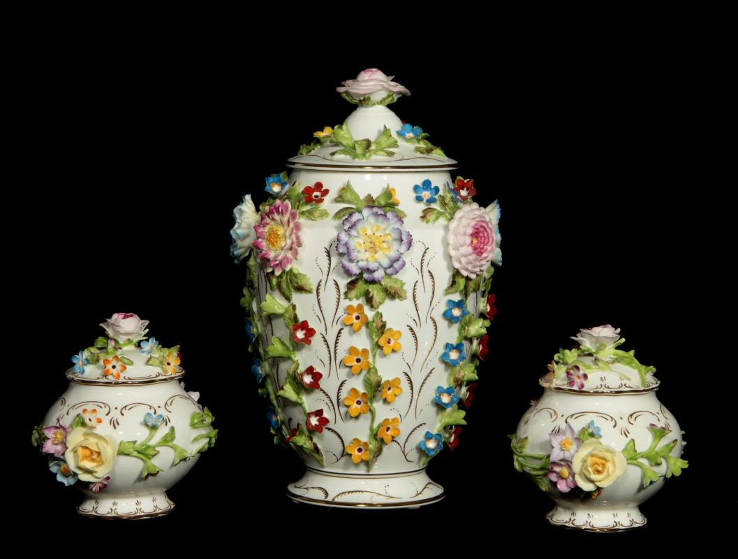 THREE CAOLPORT COALBROOKDALE COVERED PIECES