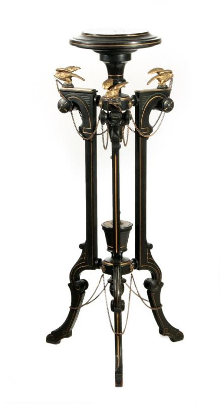 A 19TH CENTURY RENAISSANCE REVIVAL STAND