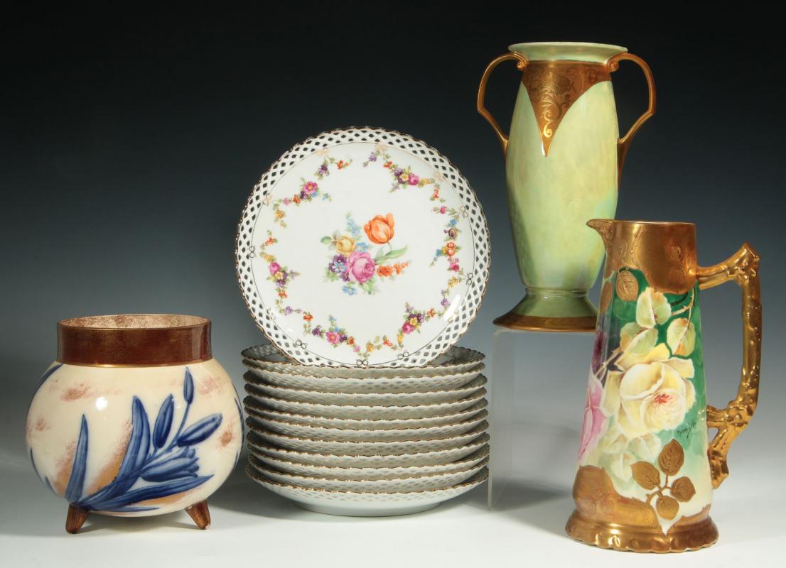 A GROUP OF CIRCA 1900 CERAMICS